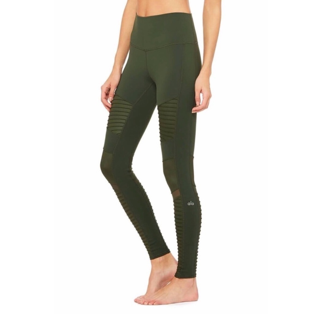 Alo Yoga Women High-Waist Moto Legging  in Olive Green